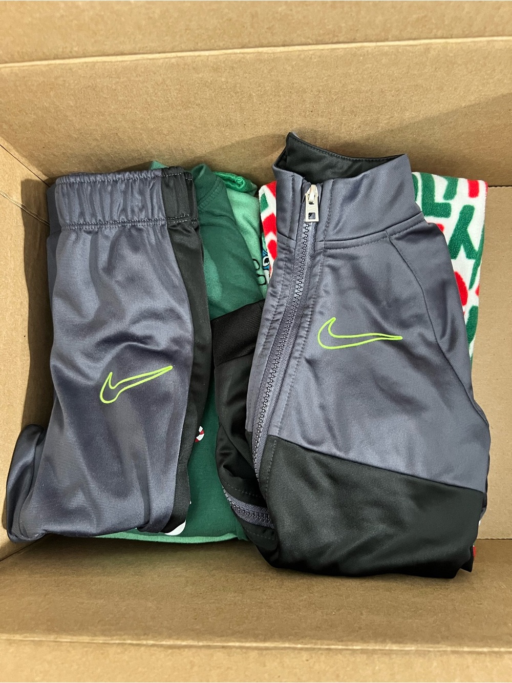 Boys 4T Fall/Winter Bundle PJ sets, Nike sets, LS shirts and sweatpants